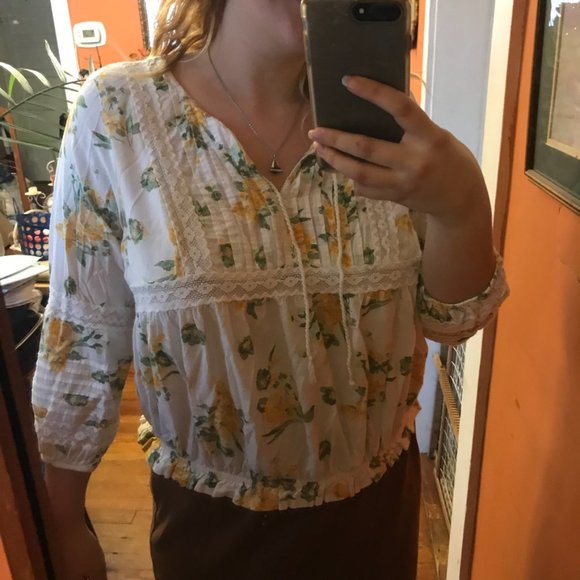 True Craft Tops - White and Yellow Blouse
